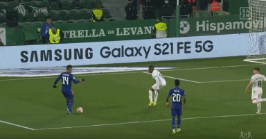 帕夫洛维奇盛赞米兰团队精神逆转取胜